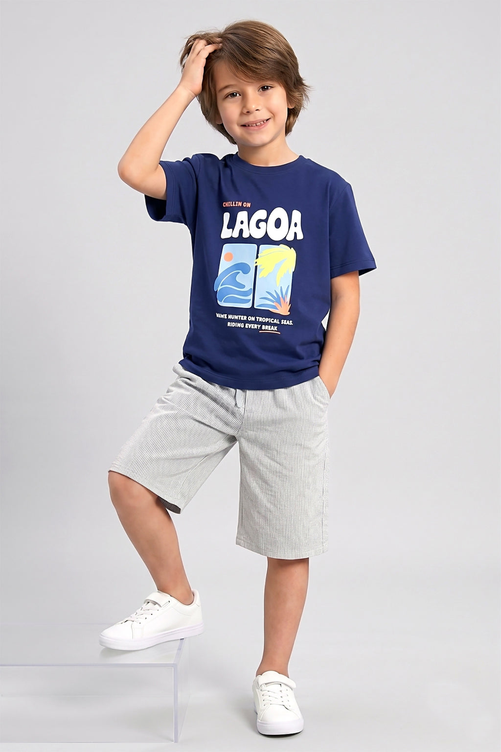 Tropical Wave Graphic Tee