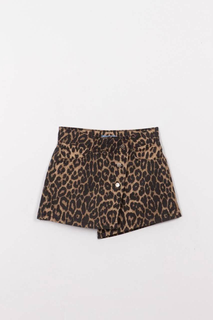 Cream Tee & Leopard Skirt Set
